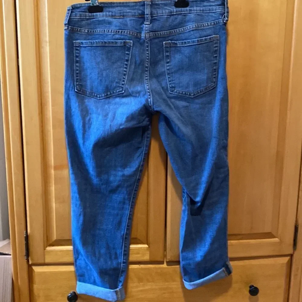 Gap skinny roll up capri 32 inch waist